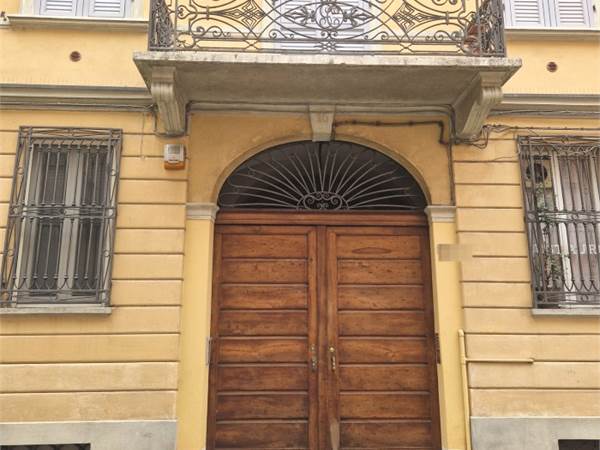 Appartamento in Locazione - Centro Storico, Reggio Emilia