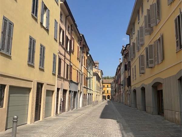  Monolocale in Vendita in  Centro Storico (Zona Università / Ospedale)